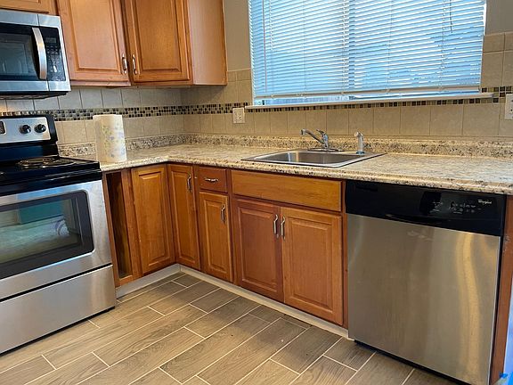 2nd image of 6401 Deihl Rd APT 202