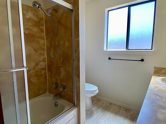 5th image of 3500 S Norfolk Way