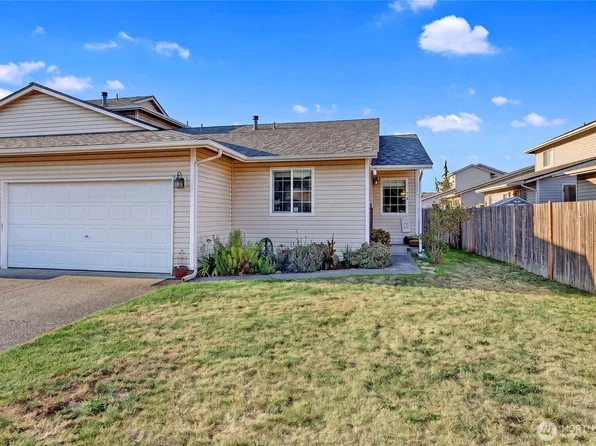 4017 165th Place NE #B, Arlington, WA 98223