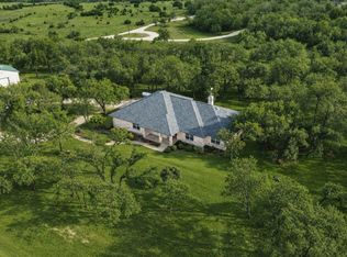 420 Rundberg Dr, Jarrell, TX 76537