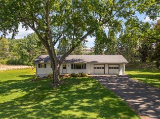 70 Kingsview Ln N, Plymouth, MN 55447
