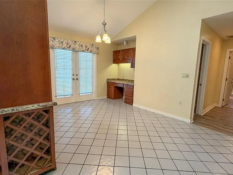 8445 Cessna Dr — Photo 19
