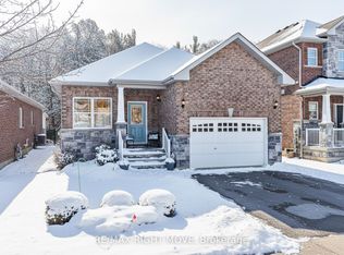 2997 Stone Ridge Blvd, Orillia, ON L3V8J5