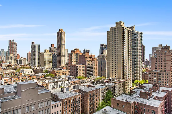 Sold by Compass | media 2