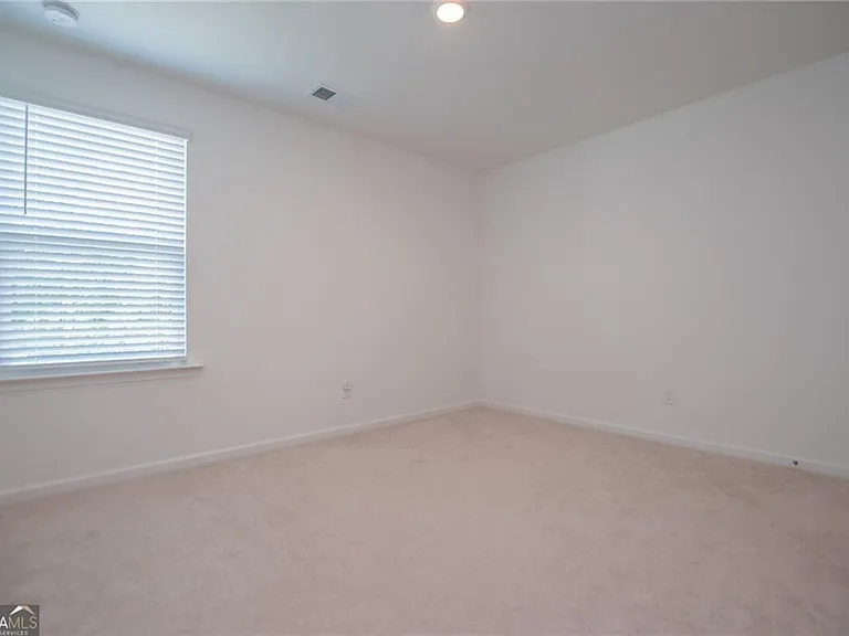 194 Rivulet Dr — Photo 13