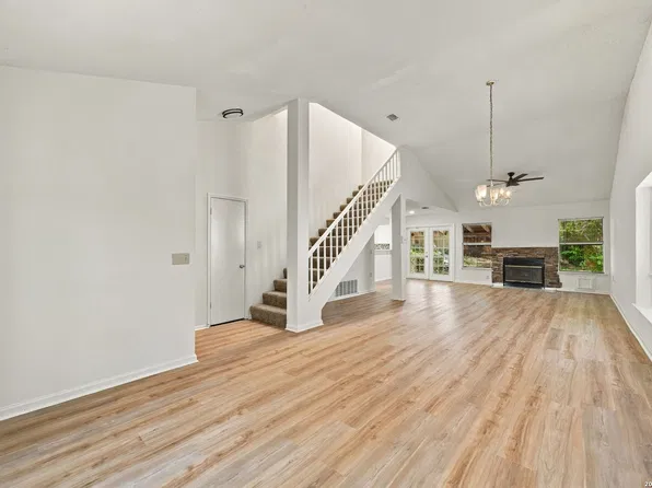 6923 Raintree Forest, San Antonio, TX 78233