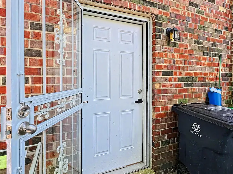 2603 Mary Pl — Photo 19