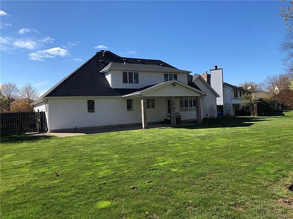 3rd image of 703 Fairmont Ave
