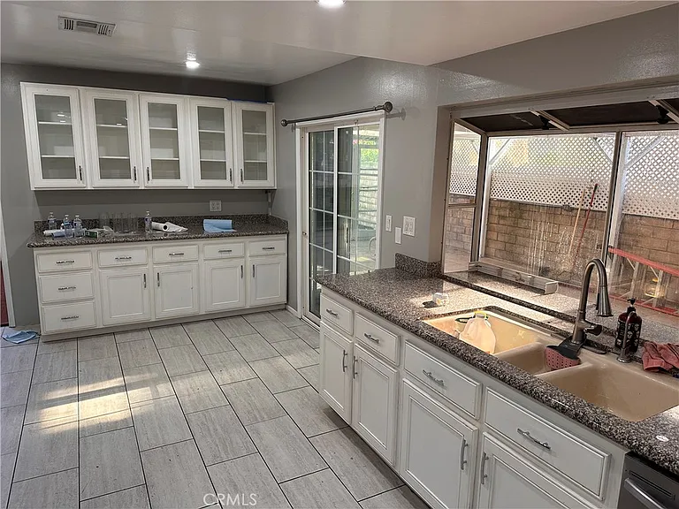 19259 Kenya St — Photo 5