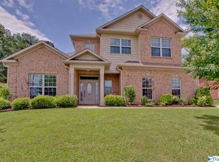 4842 Cove Valley Dr SE, Owens Cross Roads, AL 35763