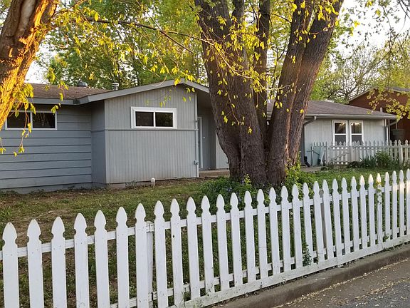 5th image of 2463 W Valley Dr