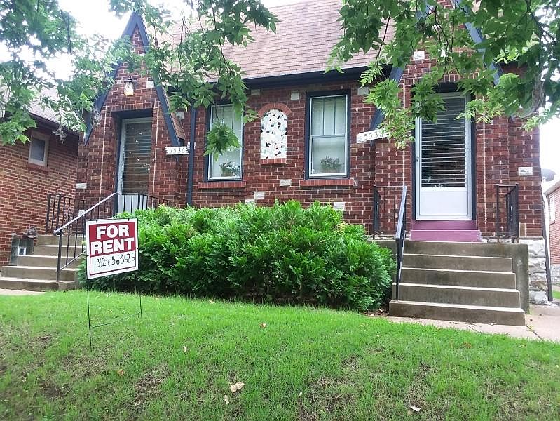 1st image of 5536 Walsh St #36