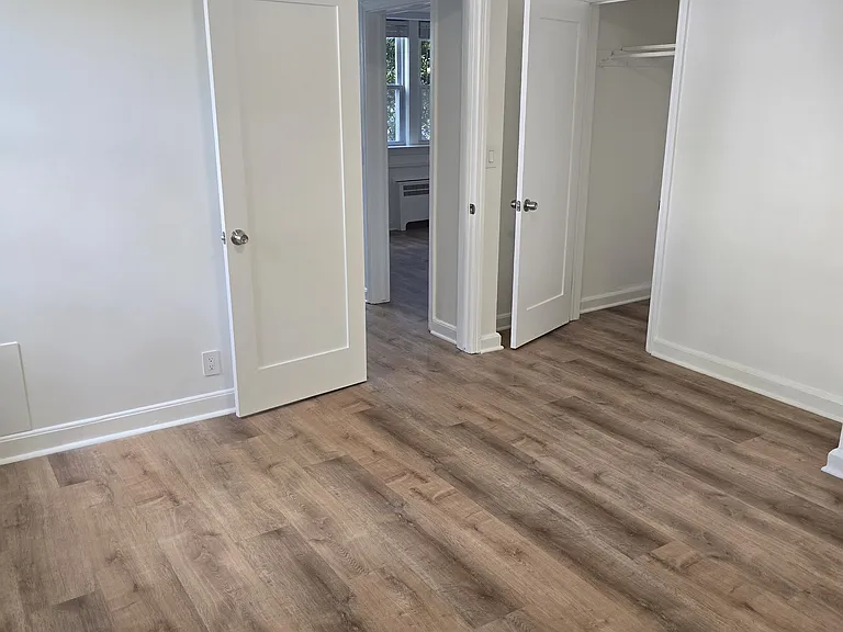 1974 Saint Georges Ave #7 — Photo 6