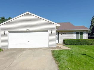 3202 Valerie Dr, Champaign, IL