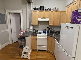 1193A Commonwealth Ave #10, Allston, MA 02134