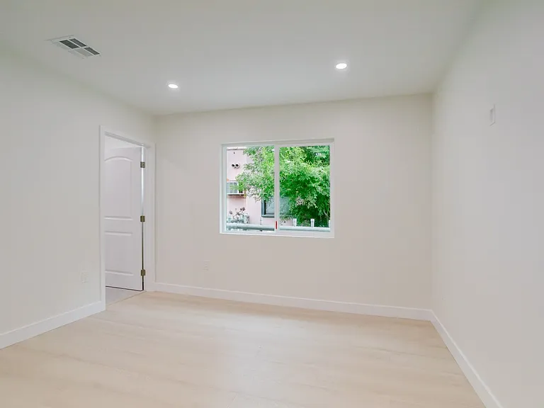 5740 N Beck Ave — Photo 15