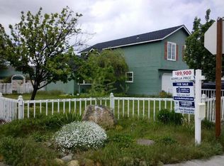 3039 SW Quartz Pl, Redmond, OR 97756