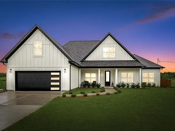 107 S Kenner Ave, Westwego, LA 70094