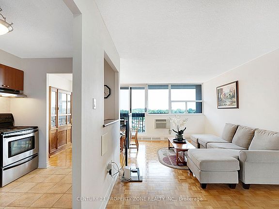 3rd image of 3501 Glen Erin Dr #905