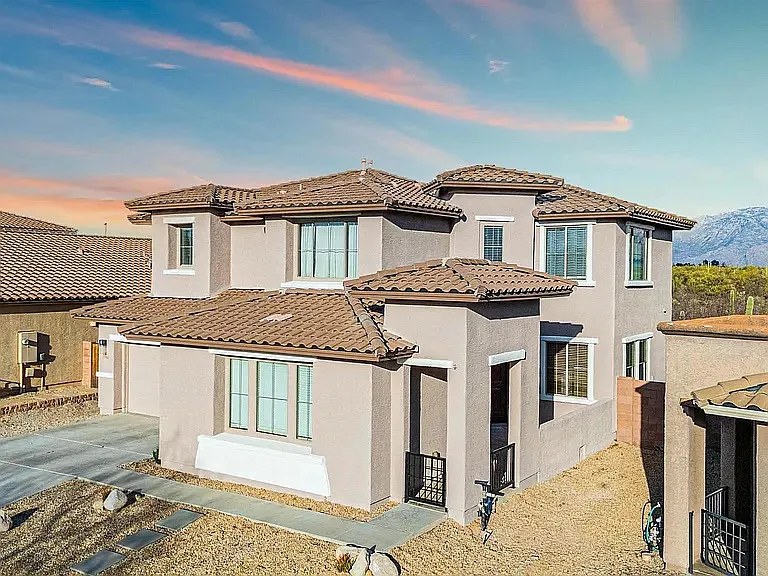 Building Photo - 12156 N Quail Feather Blvd
