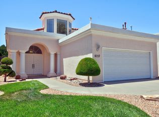 6217 Peachtree Pl NE, Albuquerque, NM 87111