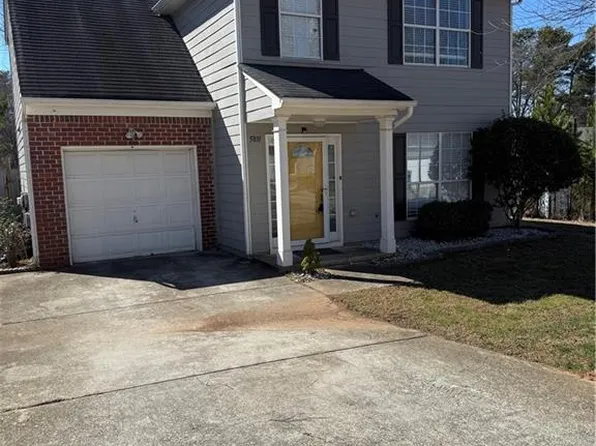 5891 Raven Ln, Lithonia, GA 30058