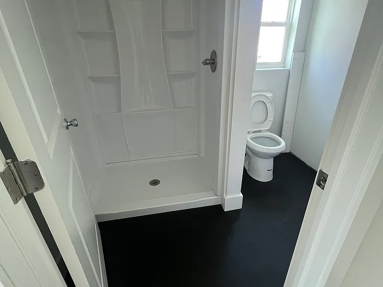 7906 Lockwood Dr — Photo 1