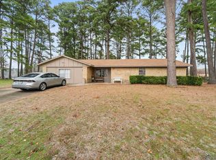 323 Northshore Cir, Lone Star, TX 75668