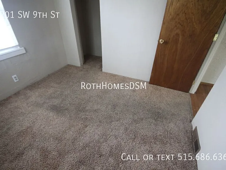 4201 SW 9th St — Photo 9