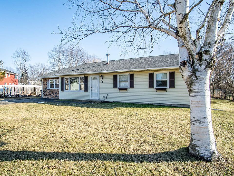 1st image of 4 Morgan Ln