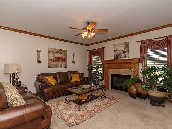 4th image of 2605 N 100th St