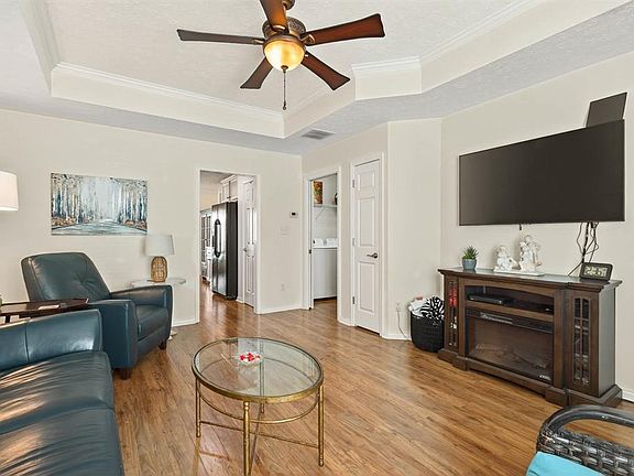 4th image of 2528 Palomino Pl