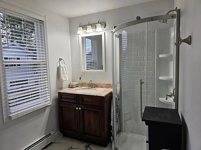 3/4 BATHROOM / LAUNDRY NEXT TO KITCHEN ON 1ST FLOOR