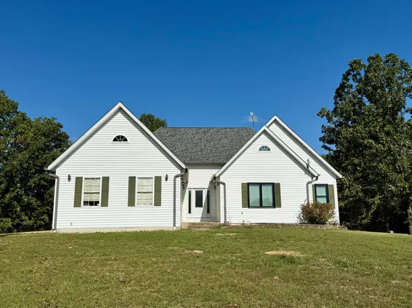 15306 Bucyrus Drive, Houston, MO 65483