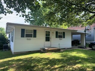 527 Elizabeth St, Sullivan, MO 63080