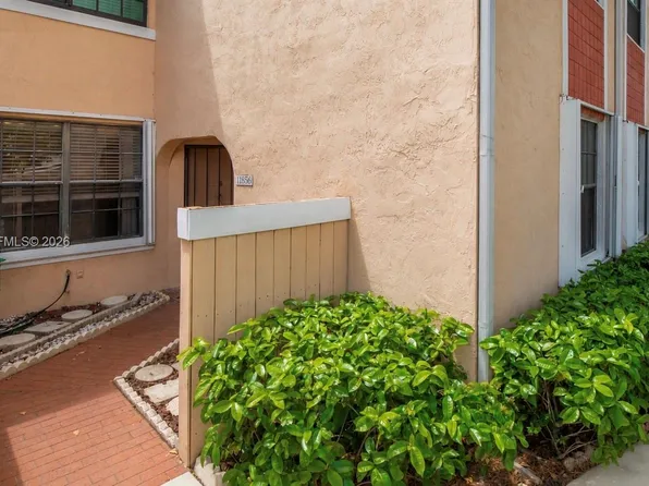 11856 NW 11th St #11856, Pembroke Pines, FL 33026