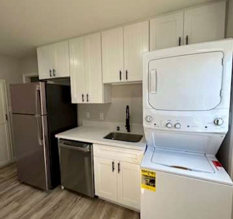 1st image of 4067-4079 Normal St #4073