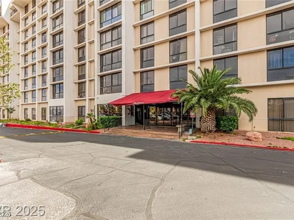 3930 University Center Dr APT 208, Las Vegas, NV 89119