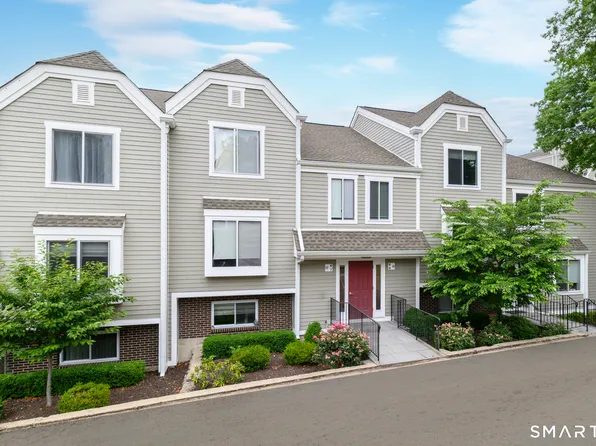 71 Aiken Street #O8, Norwalk, CT 06851
