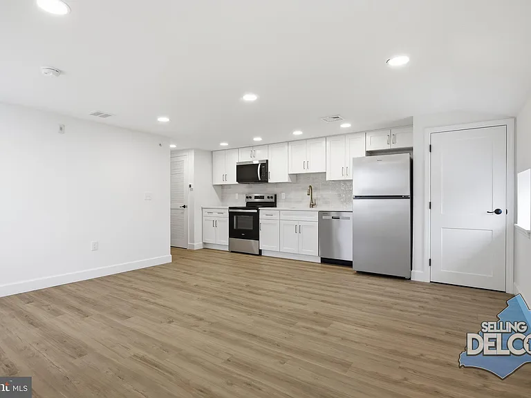 100 W Front St #3A — Photo 13