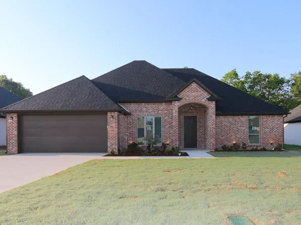 11911 Gillian Ct, Tyler, TX 75703