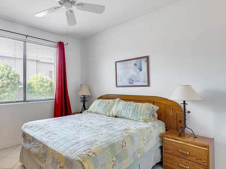 2nd bedroom.