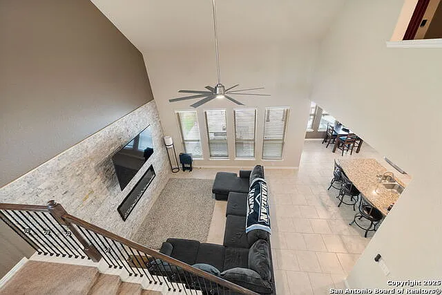 8726 Hideout Bnd — Photo 24
