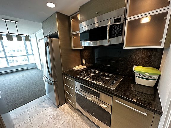 2nd image of 833 Seymour St #1701