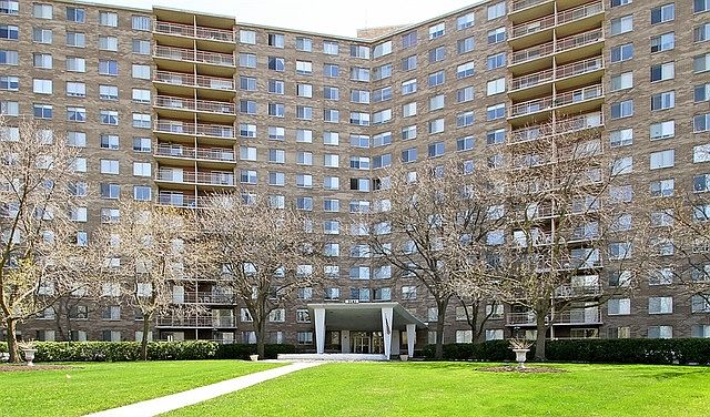 1st image of 7141 N Kedzie Ave APT 311