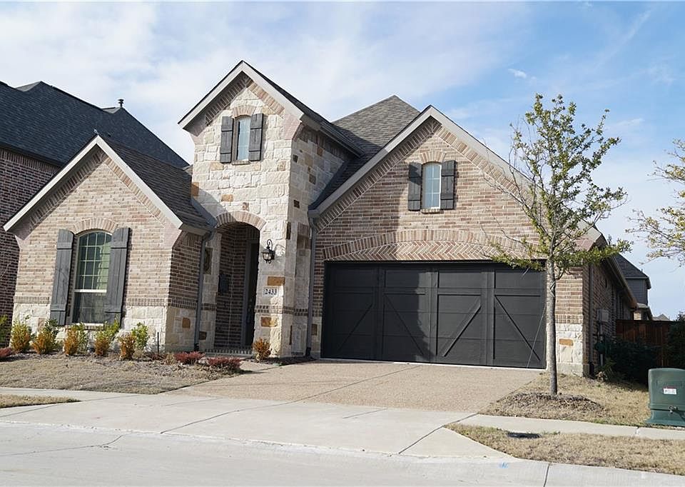 1st image of 2433 Hunters Blvd