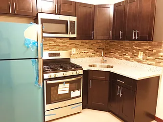 Rented by NY Space Finders Inc.