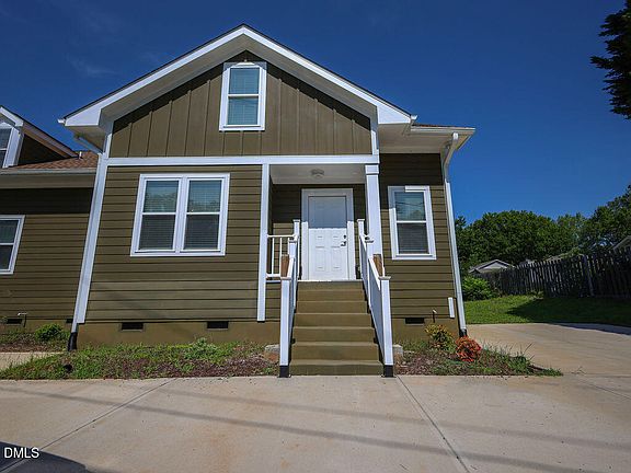 2nd image of 255 Erwin Rd #A