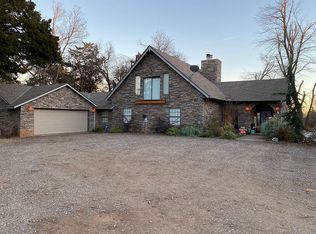 834 N Macarthur Blvd, Crescent, OK 73028
