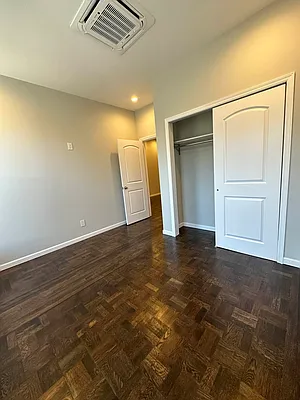 Rented by Douglas Elliman | media 23